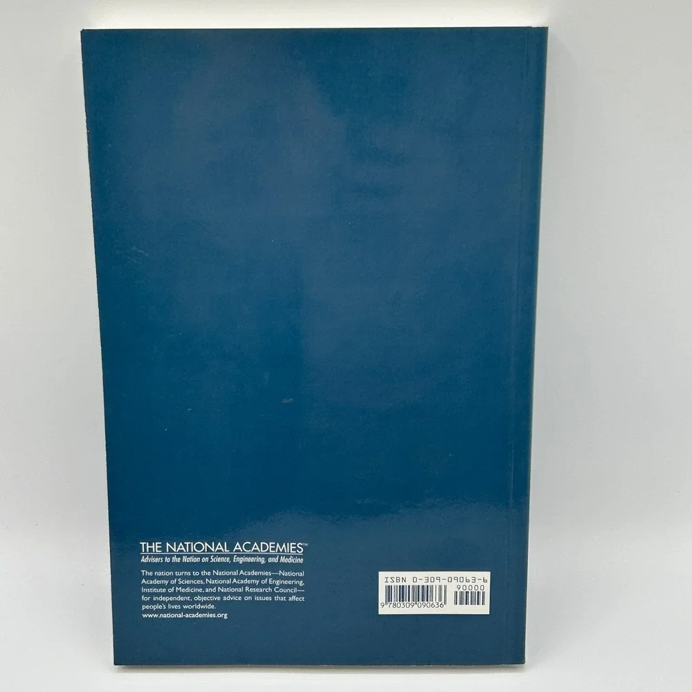 Testosterone‎ and Aging Clinical Research Institute of Medicine Paperback 2004